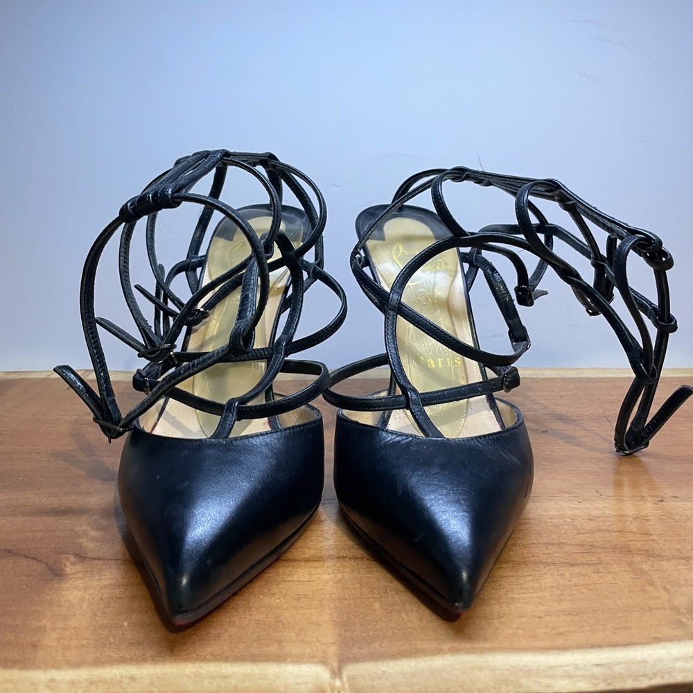 Christian Louboutin black leather Kadreyana 100 size 36.5